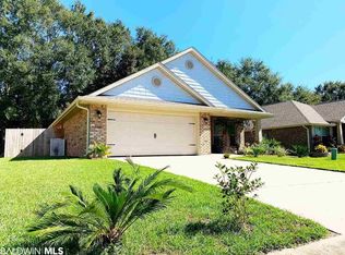 1704 Firefly Ln, Foley, AL 36535