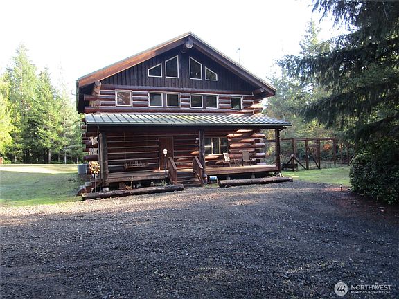 2nd image of 40 E Seahawks Way