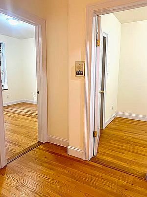 3rd image of 227 E 50th St APT 10