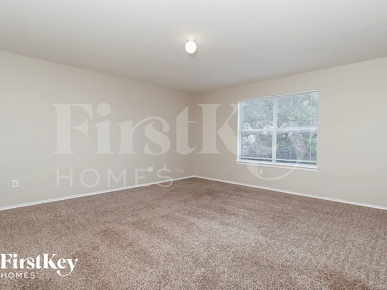 6026 Ironmill Crk — Photo 14