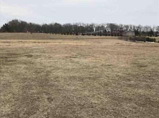 26182 Sunset Bluff Dr, Canistota, SD 57012
