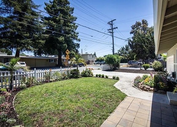 5th image of 1103 Del Norte Ave