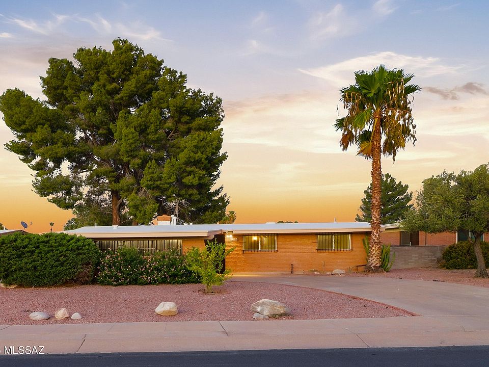 1st image of 2109 S Camino Seco