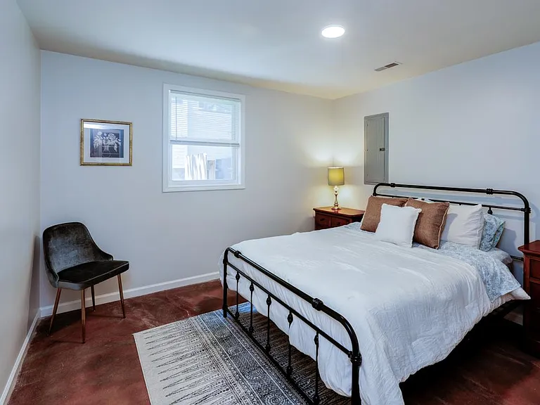 750 Alloway St #A — Photo 14