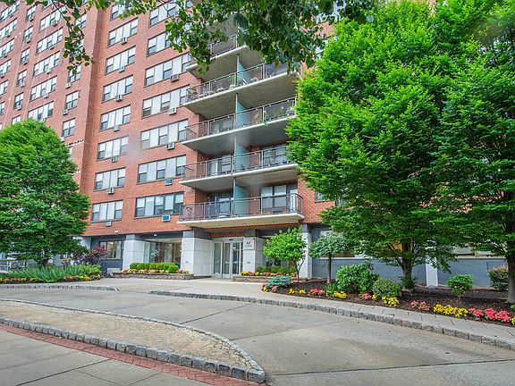2nd image of 500 Central Ave APT 1616