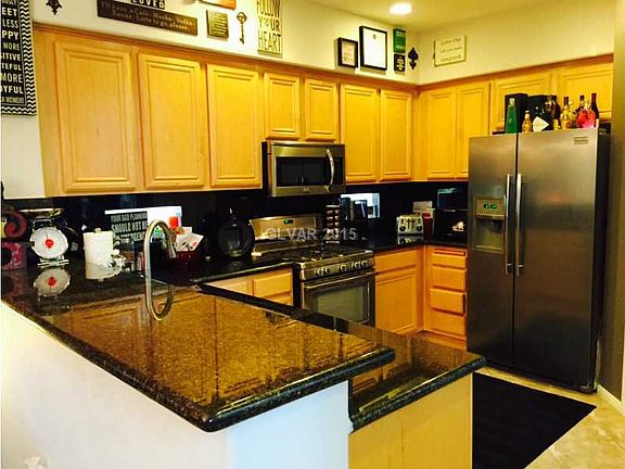 2nd image of 11039 Evvie Ln