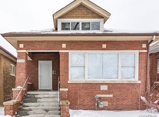 7518 S Clyde Ave, Chicago, IL 60649