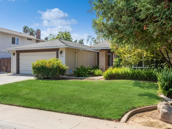 9205 Premier Way, Sacramento, CA 95826