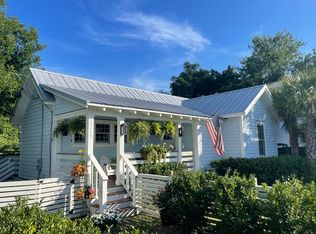 2219 Myrtle Ave, Sullivans Island, SC 29482