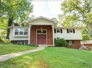 917 Vine St, Saint Albans, WV 25177
