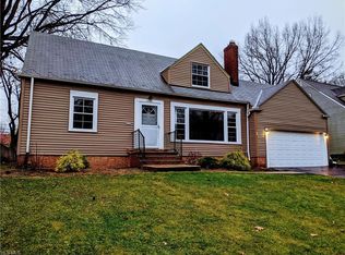 1701 Rushton Rd, South Euclid, OH 44121