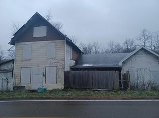 10549 Pleasant Valley Rd NE, Frazeysburg, OH 43822