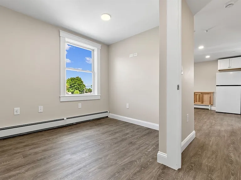 28 Poplar St #9 — Photo 16