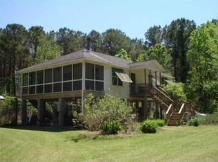 8471 Chisolm Plantation Rd, Edisto Island, SC 29438