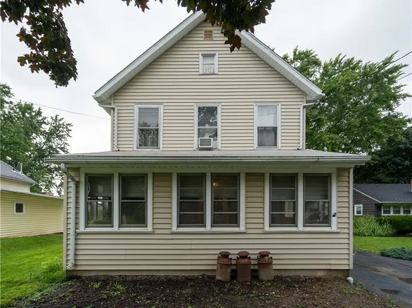 55 Watkins Ave, Perry, NY 14530