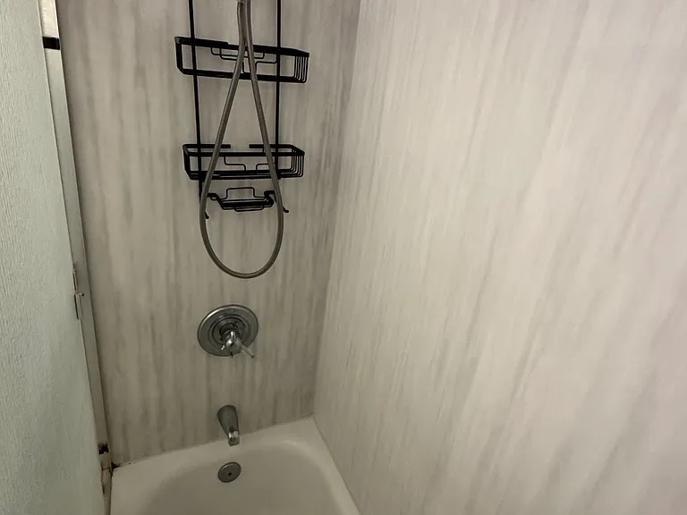 1420 Cloverfield Ave — Photo 15