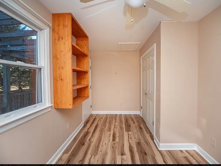 1519 E Rutherford St #A — Photo 10