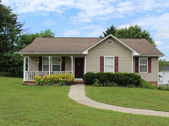 2nd image of 2081 Summer Breeze Cir NE