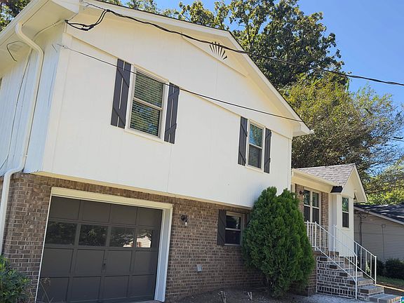 3rd image of 1717 Sonia Dr