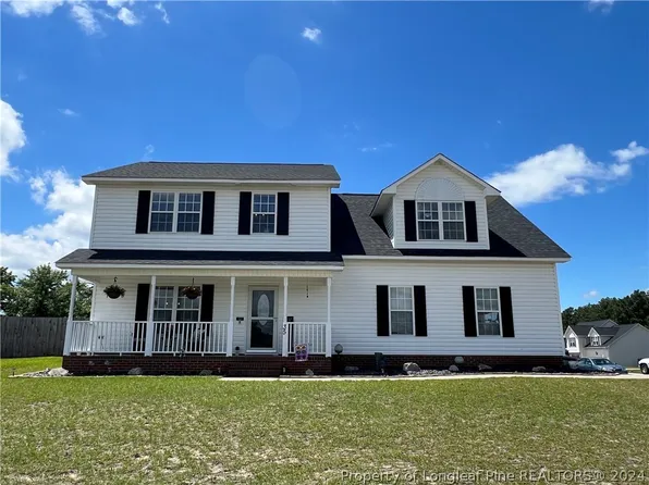 35 Parkton Ct W, Sanford, NC 27332