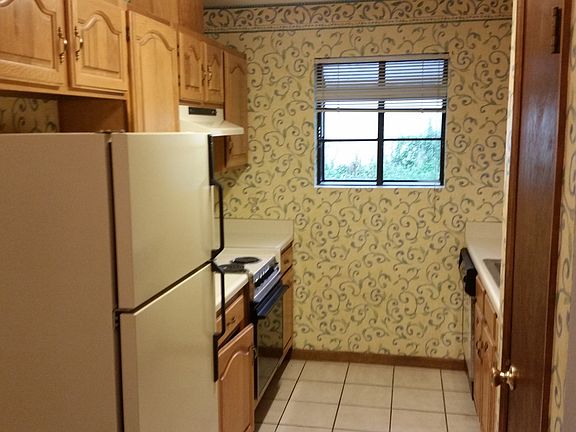 3rd image of 2649 Millbank Dr