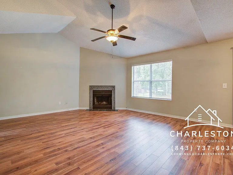 7945 Timbercreek Ln #G — Photo 3