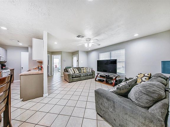 2nd image of 8711 Cherie Grove Cir