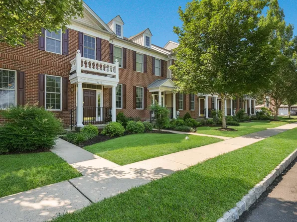 3033 E Brighton St, Furlong, PA 18925