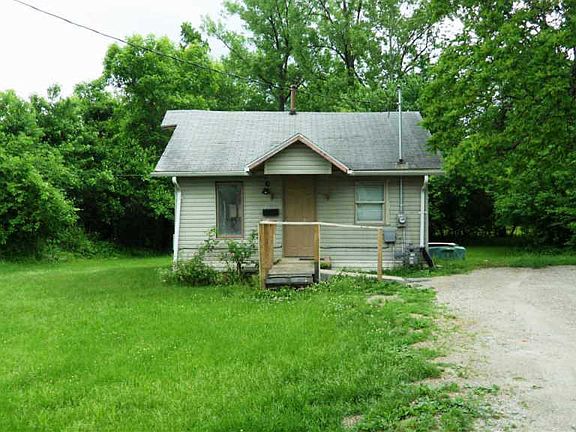 4th image of 2162 E Morgan Ave