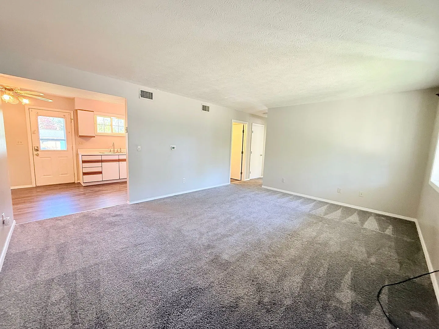 1122 West Ave. — Photo 3