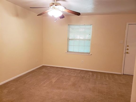 5th image of 1712 Frances Dr Unit 1710