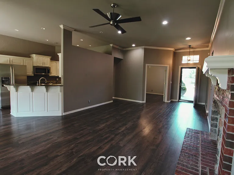 2808 Stonebrook Rd — Photo 23