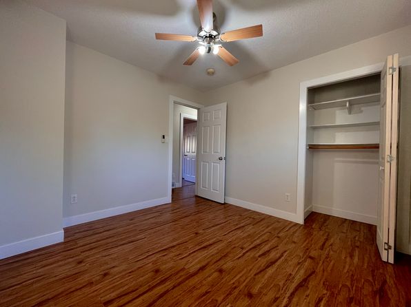 3 bedroom rental in Surrey — photo 20
