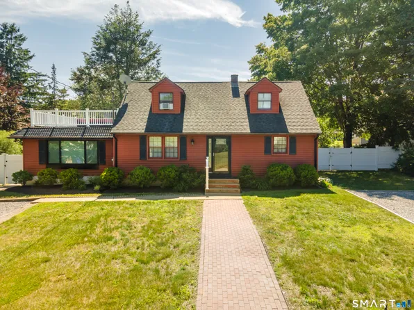 (undisclosed Address), Preston, CT 06365
