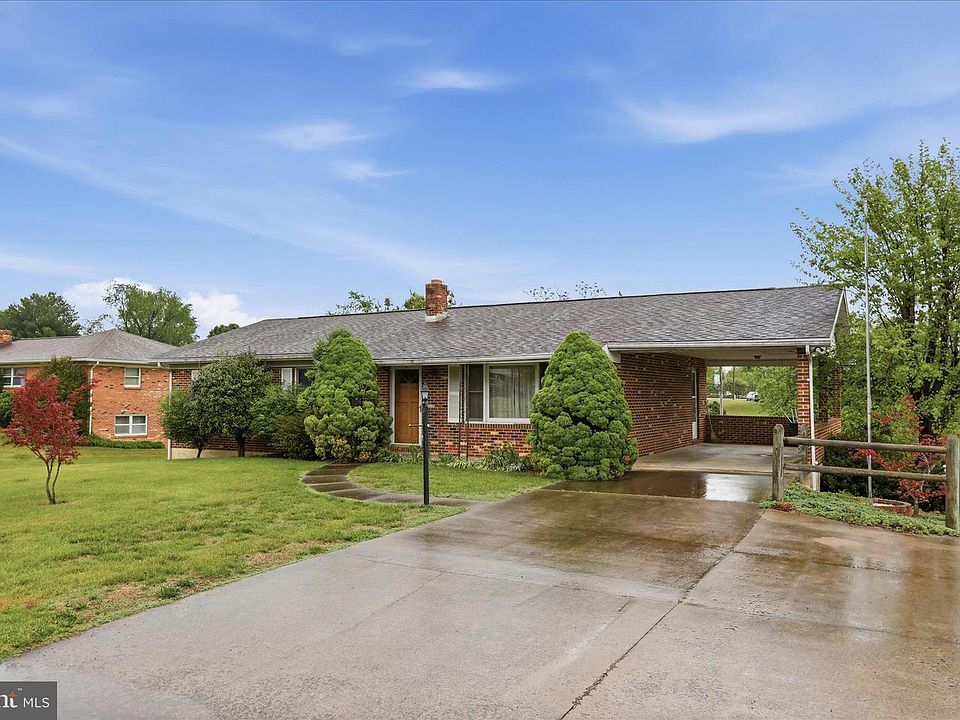 1st image of 317 Dawn Ave