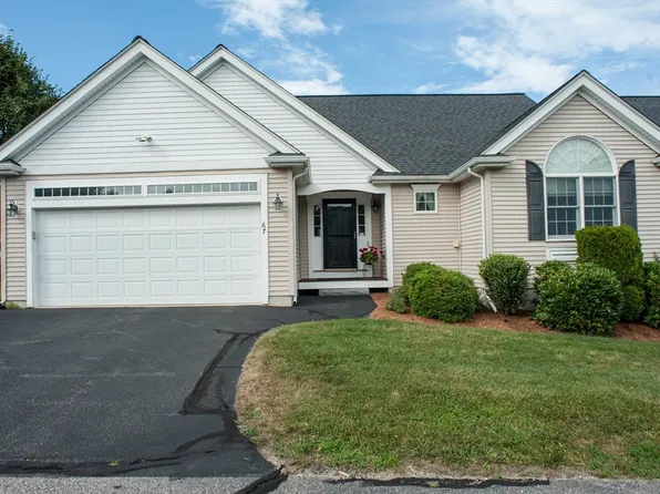 67 Hillview Ln #67, Northbridge, MA 01534