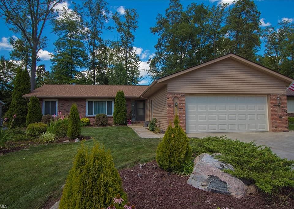 1st image of 20442 Sandalwood Ln