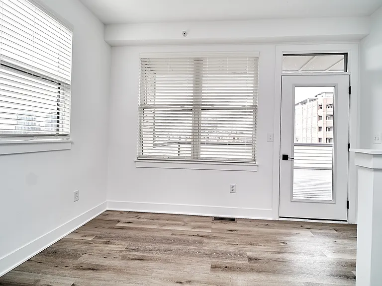 519 Fulton St — Photo 53