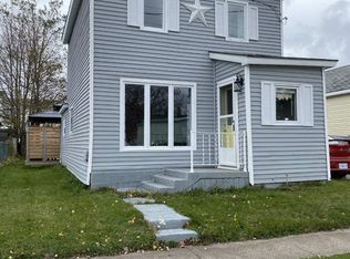 16 Manning St, North Sydney, NS B2A1Z5