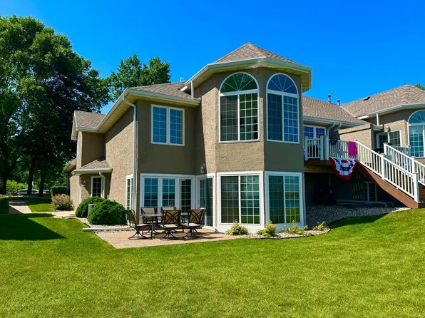 219 Lake Ave S #4, Spicer, MN 56288