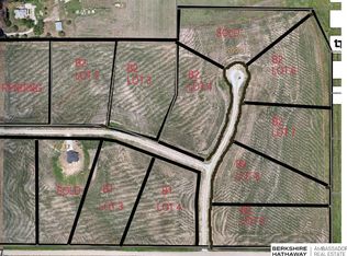 12 SW 142nd St, Crete, NE 68333