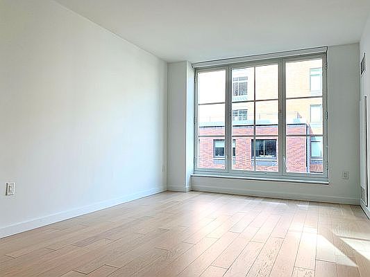1st image of 535 W 43rd St APT N10h