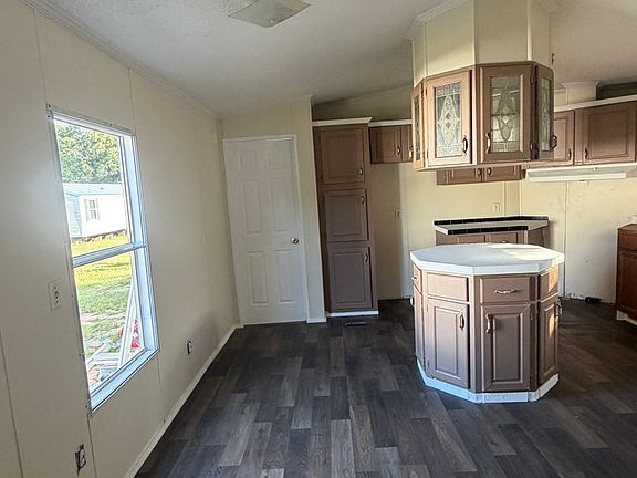 3rd image of 161 Gibson Cir #31