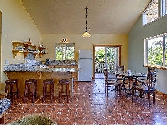 3rd image of 12-7848 Ainaua Pl