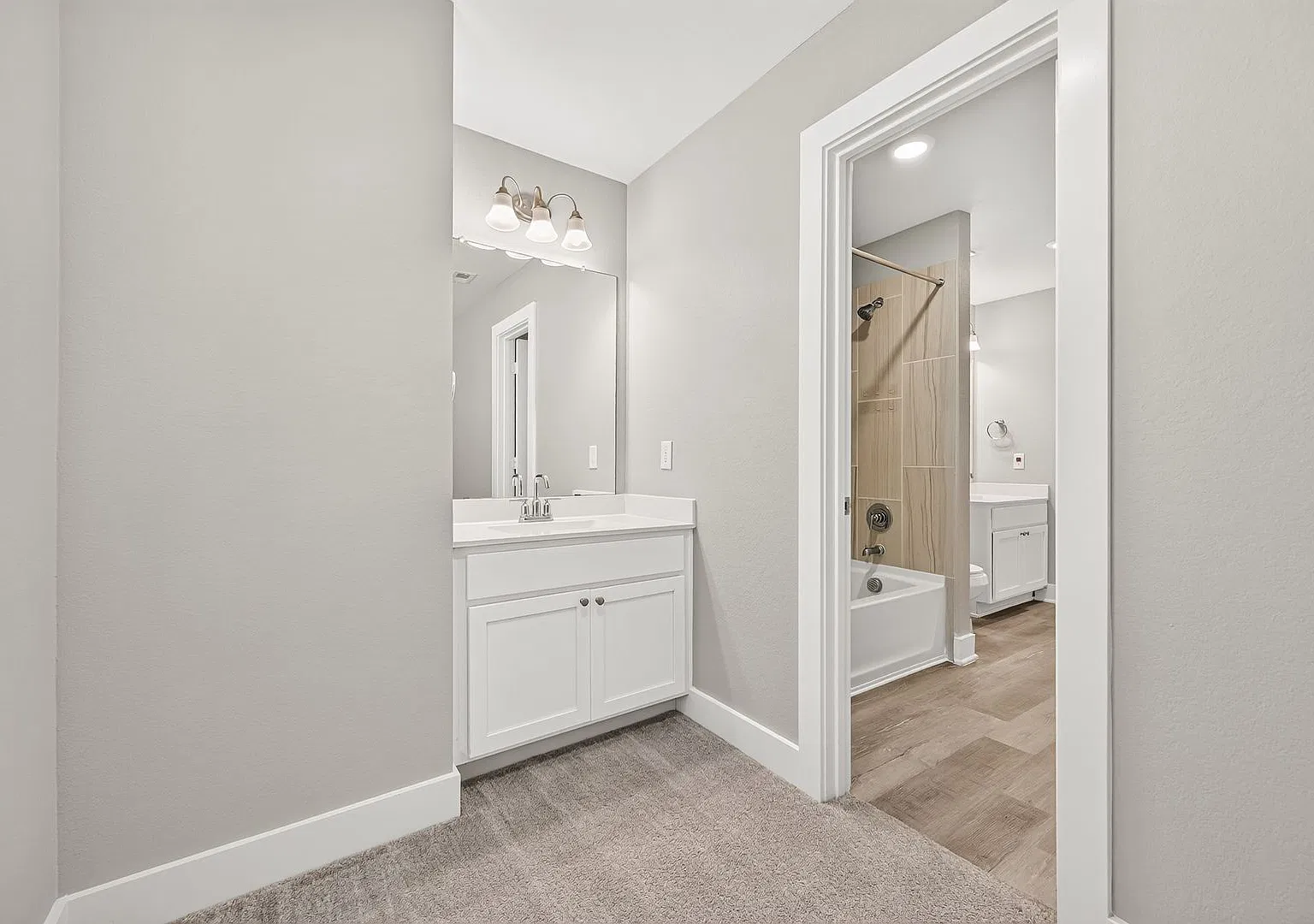 This spacious 4-bedroom, 2.5-bath home features a bright, open-concept floor plan with neutral fi... — Photo 4