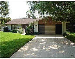 5th image of 1015 Dawson Dr
