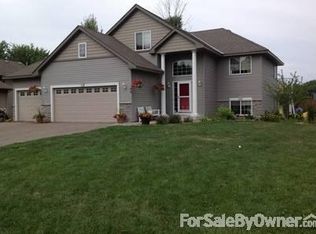 90 Mallard Pass Trl, Howard Lake, MN 55349
