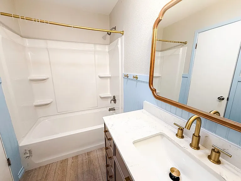 2605 Cambridge St — Photo 18