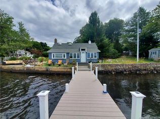 26 Grassy Hill Rd, Old Lyme, CT 06371