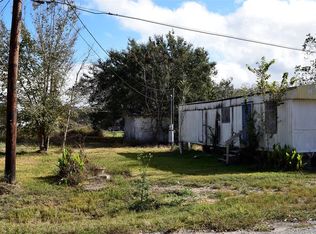 712 Avenue C, Markham, TX 77456